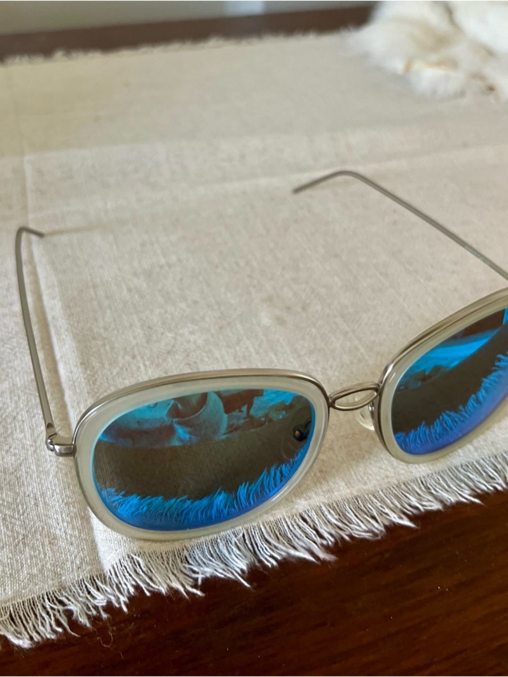 Bertha Scarlett Sunglasses BR027LB - Picture 4 of 7